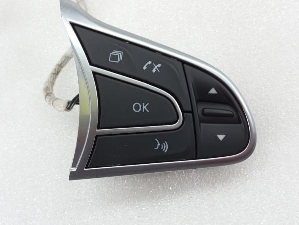 Bouton / interrupteur électromécanique  RENAULT Megane IV Grandtour (K9A/M_) Imagem-1