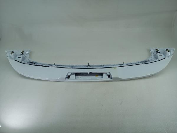 Spoiler portellone FORD Fiesta VII (HJ, HF) Imagem-3