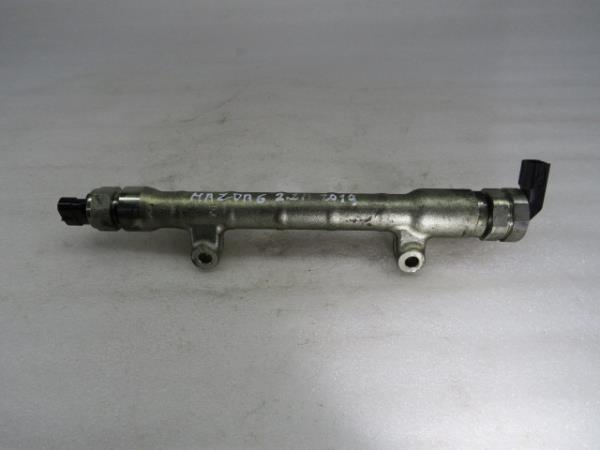 Rampe d'injection MAZDA 6 Station Wagon Van (GJ) Imagem-4