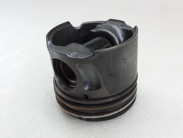 Piston de moteur LAND ROVER Range Rover Evoque (L538) Imagem-1