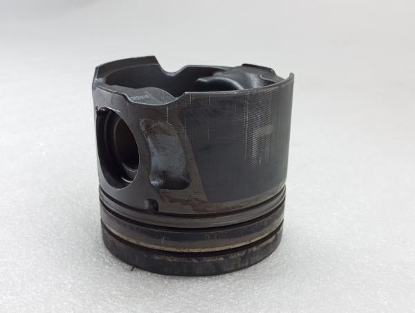 Piston de moteur LAND ROVER Range Rover Evoque (L538) Imagem-1