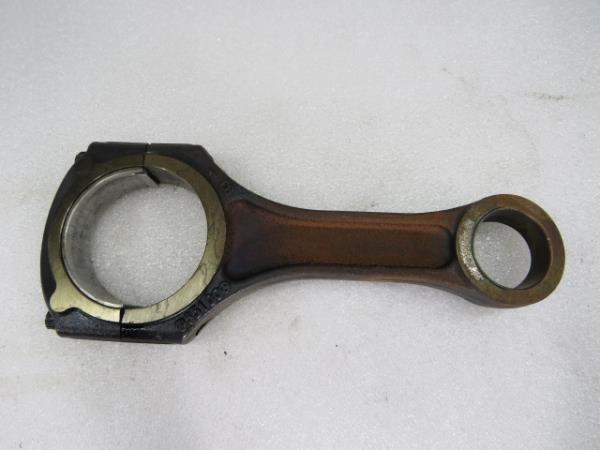 Piston MERCEDES-BENZ Classe C (W204) Imagem-1