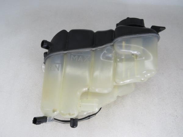 Réservoir générique VOLVO V60 I (155) Imagem-3
