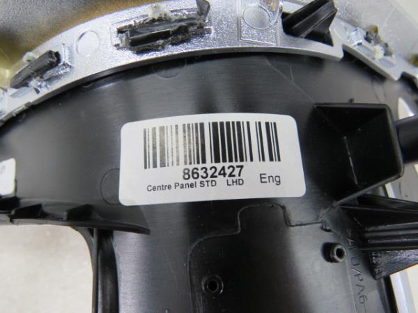 Moulure tableau de bord VOLVO V60 I (155) Imagem-4