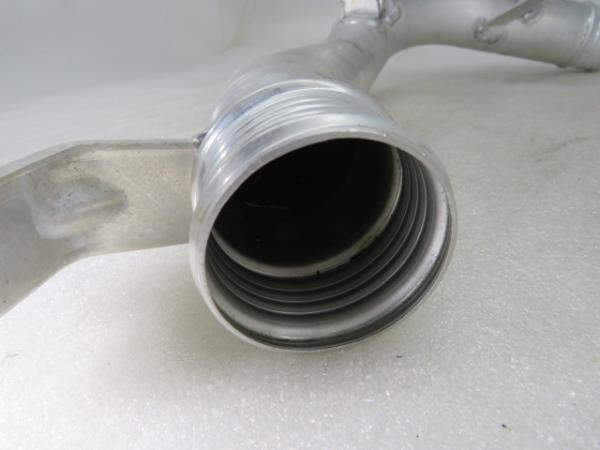 Tubo do intercooler VOLVO V60 I (155) Imagem-2