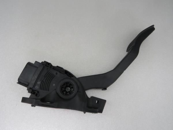 Accelerator Pedal VOLVO V60 I (155)