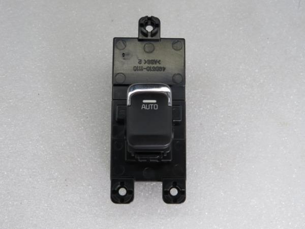 Mando / interruptor elevalunas trasero derecho KIA Ceed Sportswagon (JD)