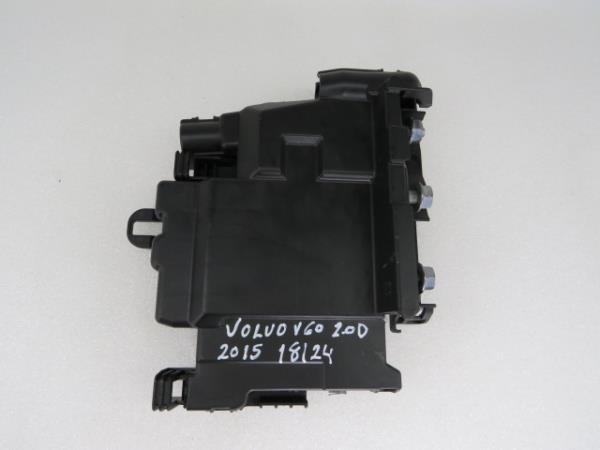 Fuse box / SAM / BSI VOLVO V60 I (155)