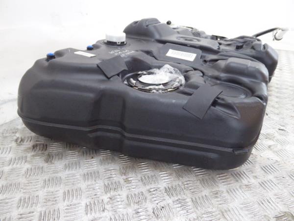 Réservoir de carburant VOLVO V60 I (155) Imagem-2