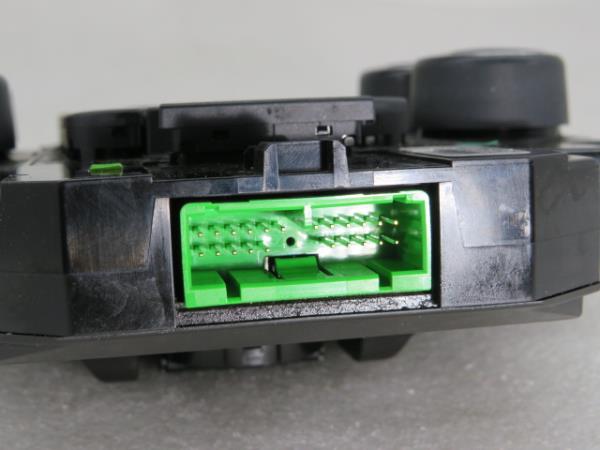 Radio / Autoradio VOLVO V40 Hatchback Imagem-3