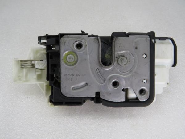 Serratura / chiusura porta Anteriore Destro VOLVO V40 Hatchback Imagem-4