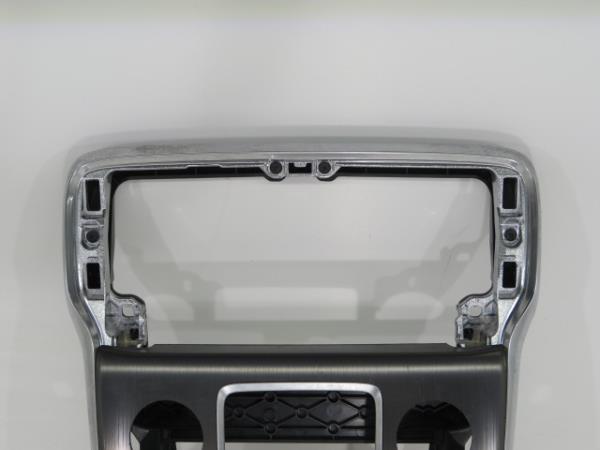 Friso tablier VOLVO V40 Hatchback Imagem-1
