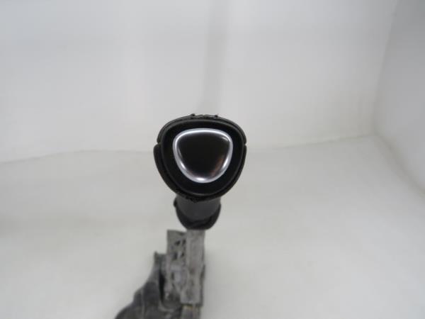 Freno a mano / di stazionamento VOLVO V40 Hatchback Imagem-2