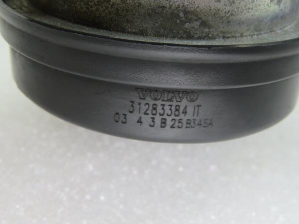 Horn VOLVO V40 Hatchback Imagem-4