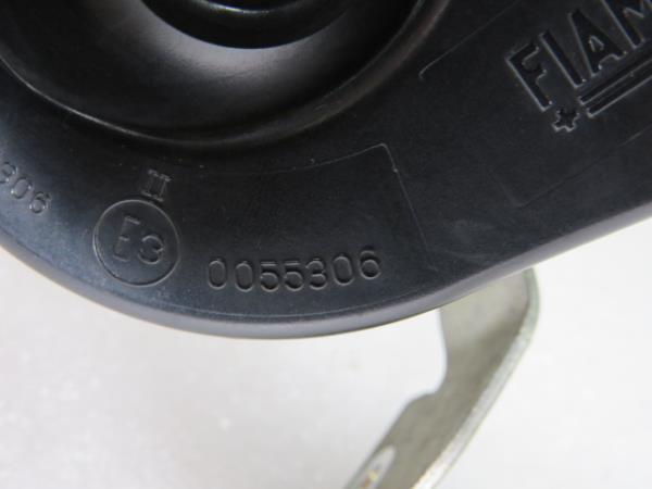 Horn VOLVO V40 Hatchback Imagem-5