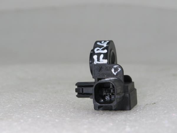 Sensor de impacto VOLVO V40 Hatchback Imagem-1