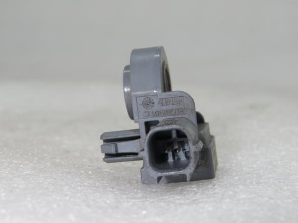 Sensor de impacto VOLVO V40 Hatchback Imagem-1