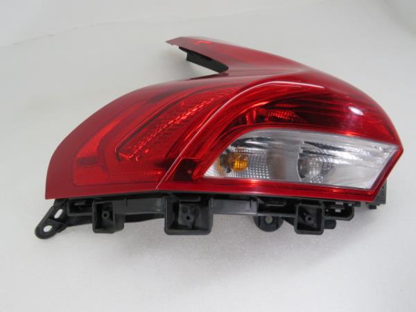 Fanale Sinistro VOLVO V40 Hatchback Imagem-3