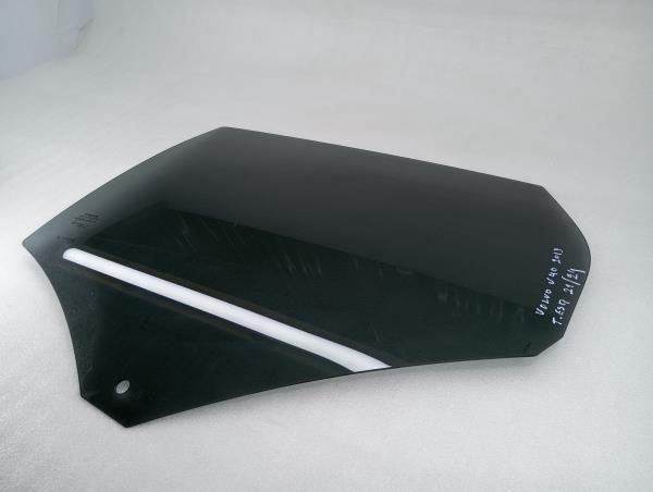 Left rear door glass VOLVO V40 Hatchback Imagem-1