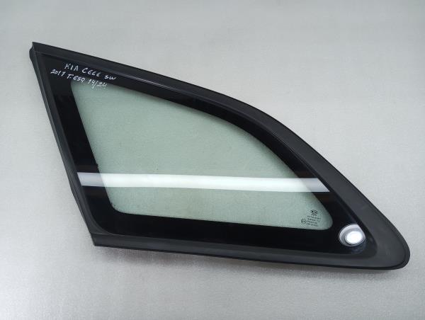 Left rear triangle window KIA Ceed Sportswagon (JD)