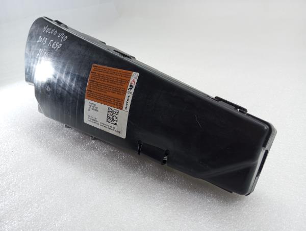 Airbag Sinistro VOLVO V40 Hatchback Imagem-1