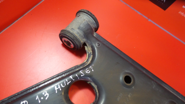 Bras de suspension Avant Droite FIAT Fiorino Furgão/Combi (225_) Imagem-2