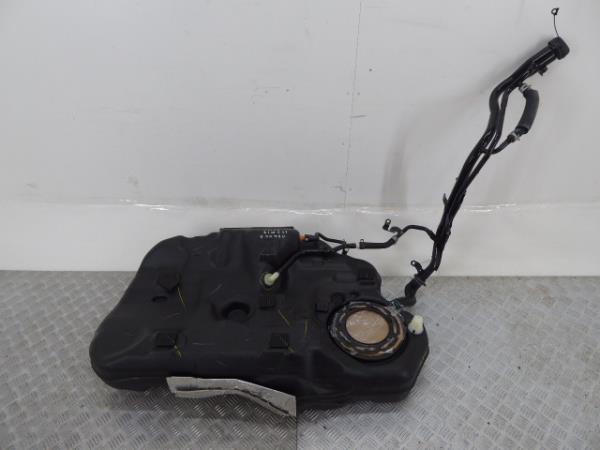 Depósito combustível MAZDA 3 (BM)