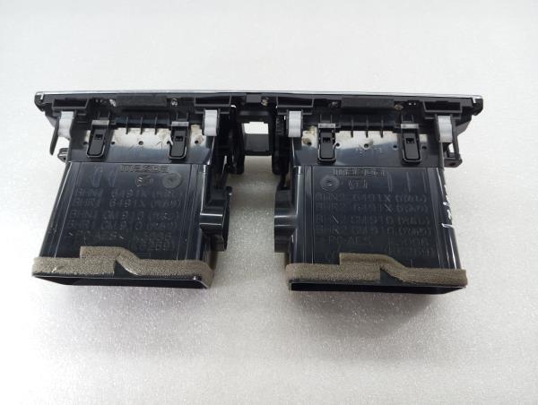 Diffuser / air vent MAZDA 3 (BM) Imagem-3