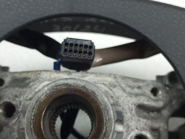 Steering wheel TOYOTA Auris Touring Sports (_E18_) Imagem-4