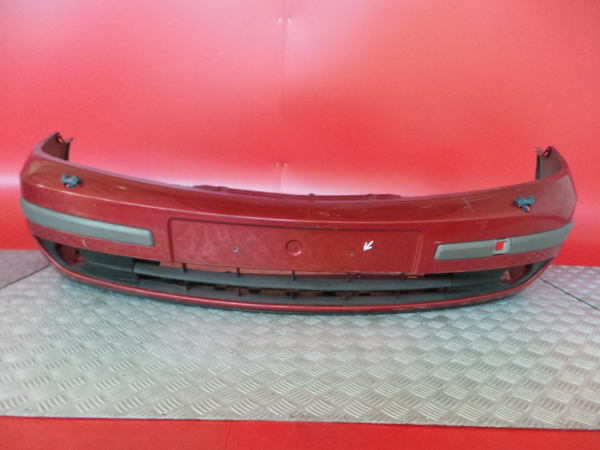 Pára-choques frente RENAULT Laguna II (BG0/1_)