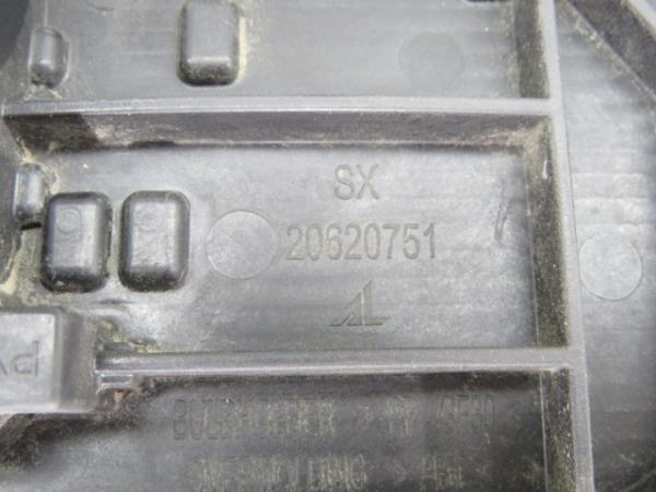 Left light bulb cover holder  PEUGEOT Boxer Imagem-5