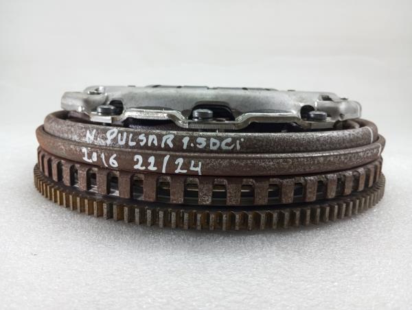 Volante motor NISSAN Pulsar Hatchback (C13) Imagem-1