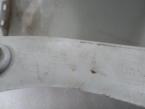 Plastica generica FORD Focus III Carrinha Imagem-4