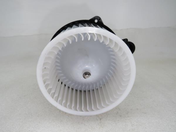 Ventola riscaldamento / Ventilatore abitacolo KIA Ceed Sportswagon (CD) Imagem-3