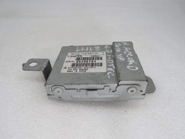 Module générique HONDA Accord VIII Sedan (CU_)