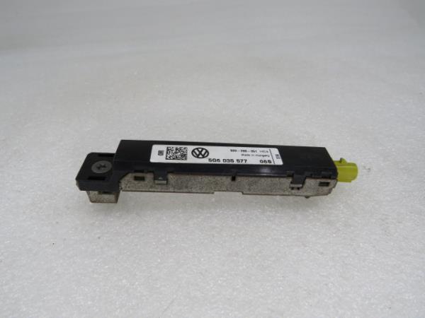 Amplificador de antena VOLKSWAGEN Golf VII (5G1, BQ1, BE1, BE2)