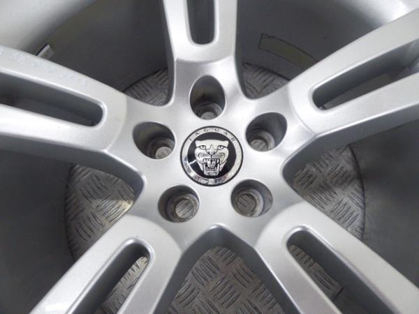 Llanta Delantera Derecha JAGUAR XK Cabriolet (X150) Imagem-1