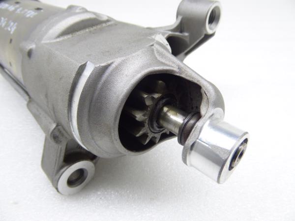 Motor de arranque AUDI A6 (4A2, C8) Imagem-1