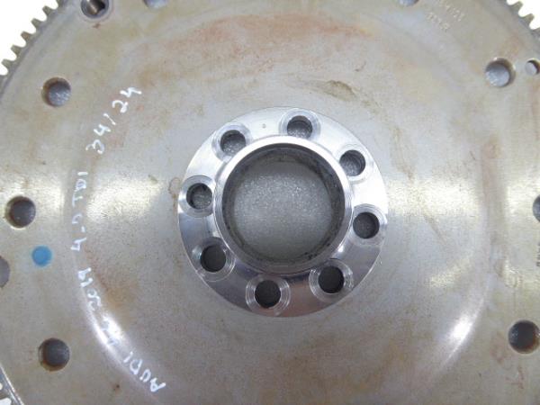 Volante motor AUDI A6 (4A2, C8) Imagem-3