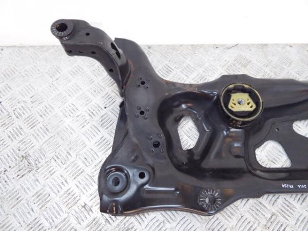 Subchasis delantero VOLKSWAGEN Golf VII Variant (BA5, BV5) Imagem-1