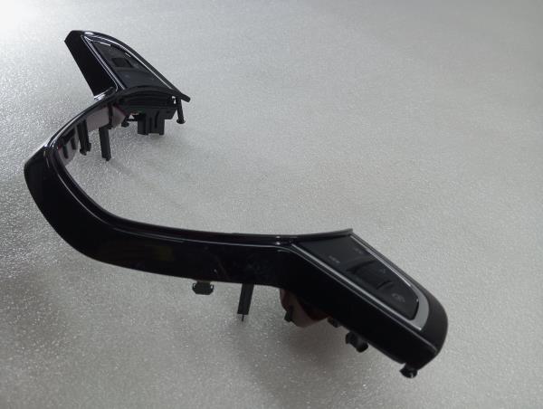 Botão / interruptor electromecânico / relé SKODA Kodiaq (NS7) Imagem-1