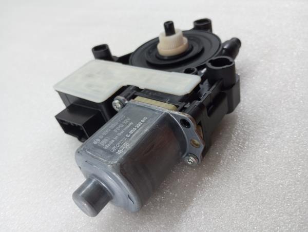 Motor vidro trás esquerdo SKODA Kodiaq (NS7) Imagem-3