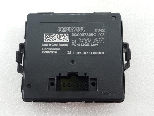 Botão / interruptor electromecânico / relé SKODA Kodiaq (NS7)