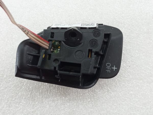 Botão / interruptor electromecânico / relé SKODA Kodiaq (NS7) Imagem-3