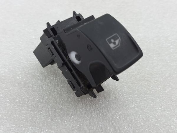 Comando / botão / interruptor vidros trás esquerdo SKODA Kodiaq (NS7) Imagem-1