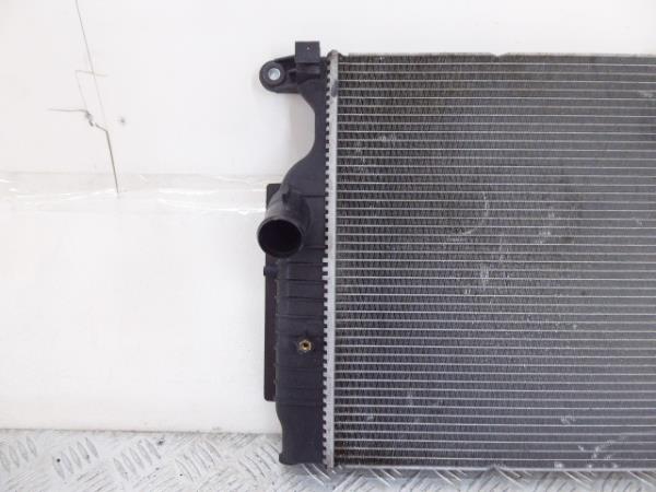 Radiatore acqua TOYOTA Avensis Wagon (_T27_) Imagem-1