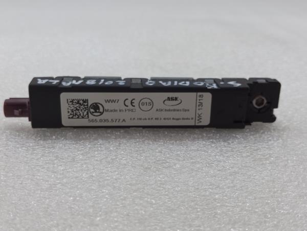 Botão / interruptor electromecânico / relé SKODA Kodiaq (NS7) Imagem-4