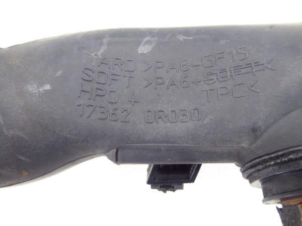 Tubo do intercooler TOYOTA Avensis Wagon (_T27_) Imagem-3