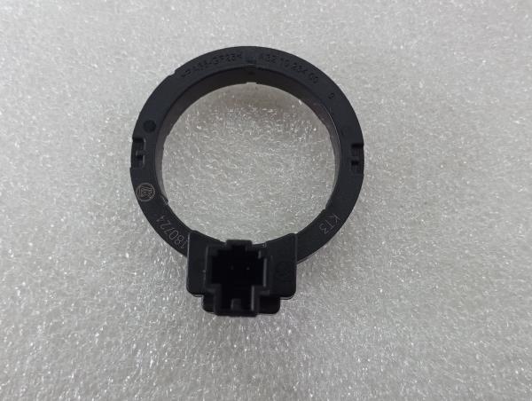 Botão / interruptor electromecânico / relé SKODA Kodiaq (NS7)