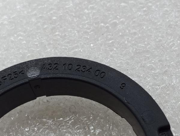 Botão / interruptor electromecânico / relé SKODA Kodiaq (NS7) Imagem-1